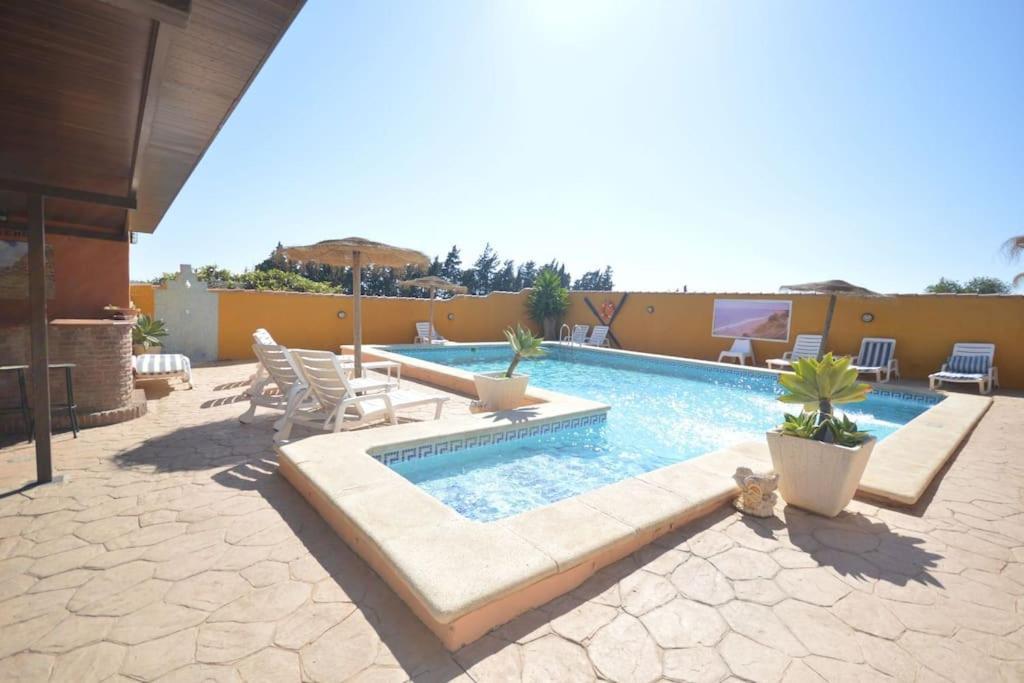 Casas Paqui Y Pablo Con Piscina Compartida En Conil Villa Conil De La Frontera Bagian luar foto